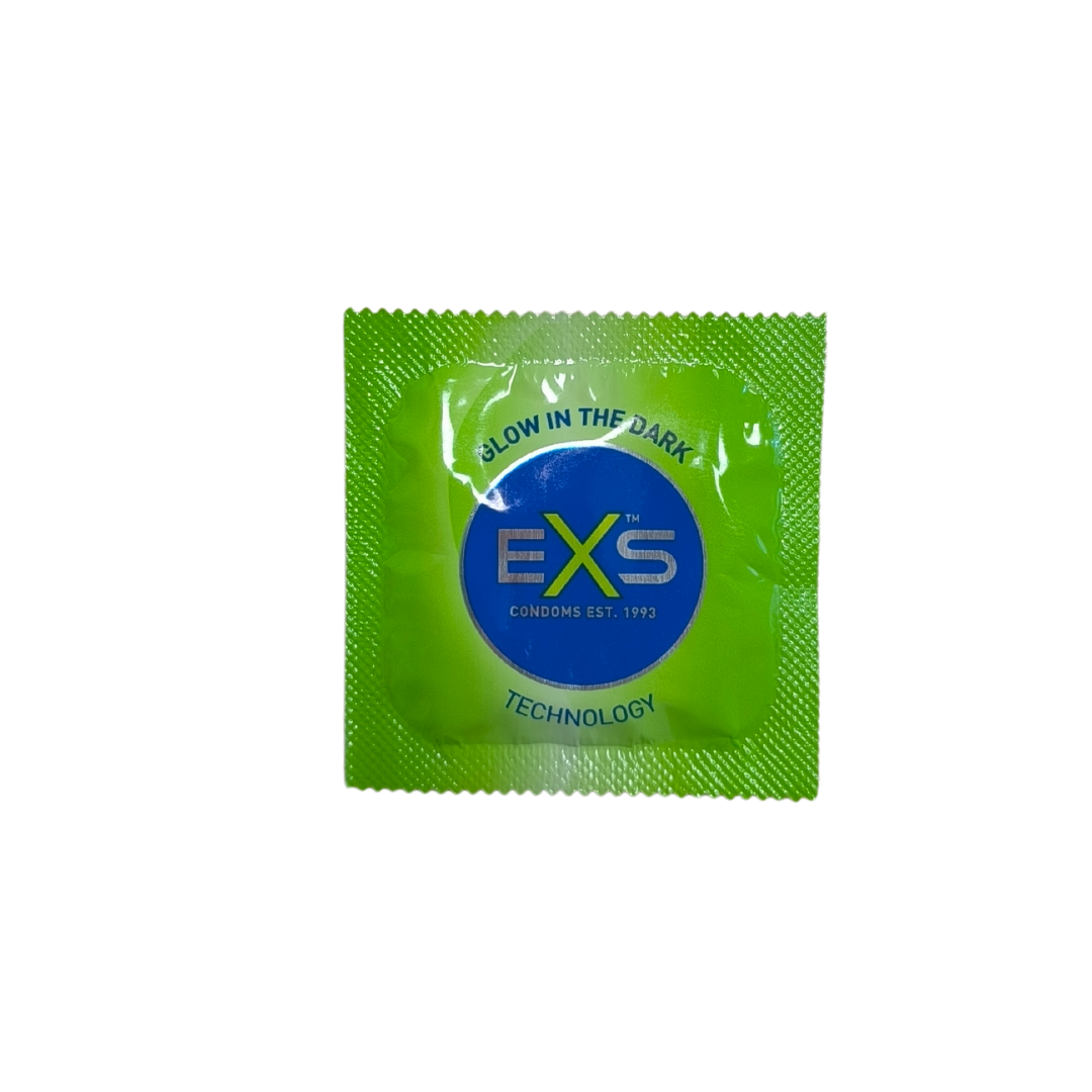 EXS Glowing Svítící latexový kondom ve tmě 53mm