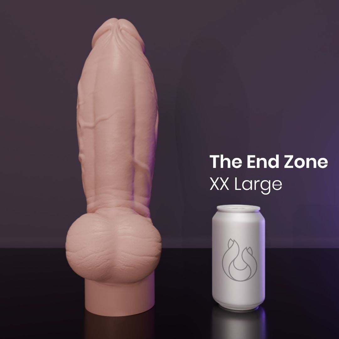 Erotixxx Toys The End Zone Warm Flesh 40% XXL, prémiové silikonové dildo s Vac-U-Lock 35,5 x 7–10,3 cm