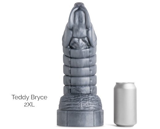Mr. Hankey’s Toys Teddy Bryce XX-Large, prémiové silikonové dildo s Vac-U-Lock 33,5 x 6,6–10,1 cm