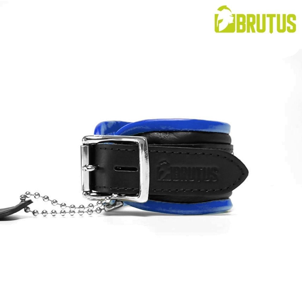 Brutus Leather Ankle Restraints Black/Blue, kožená pouta na kotníky s měkkým polstrováním a zamykací přezkou