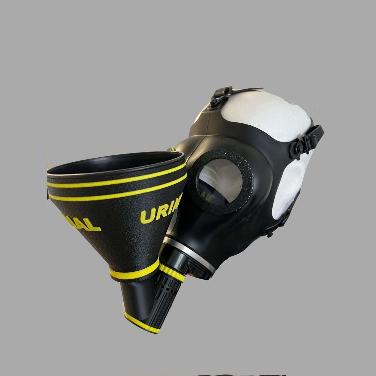 XTRM Urinal Funnel Mask with Rubber Head Holder, plynová maska s trychtýřem pro piss play