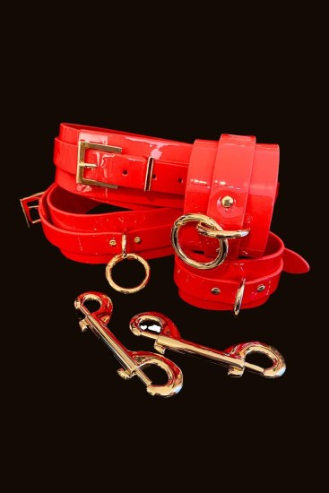 KINKY DIVA WRIST & THIGH CUFFS RED