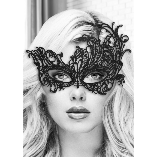 Ouch! Royal Lace Mask
